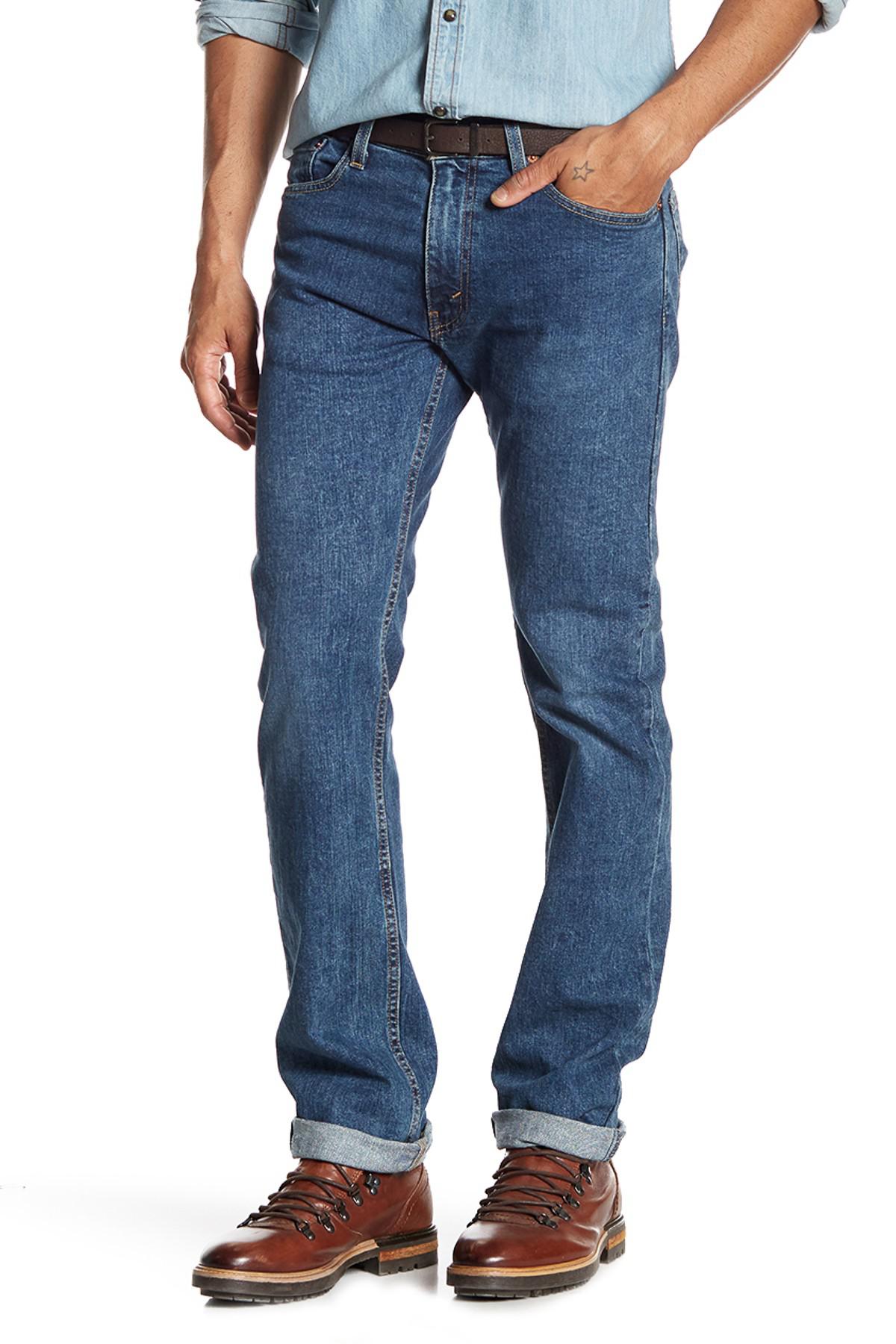 straight leg levi's jeans