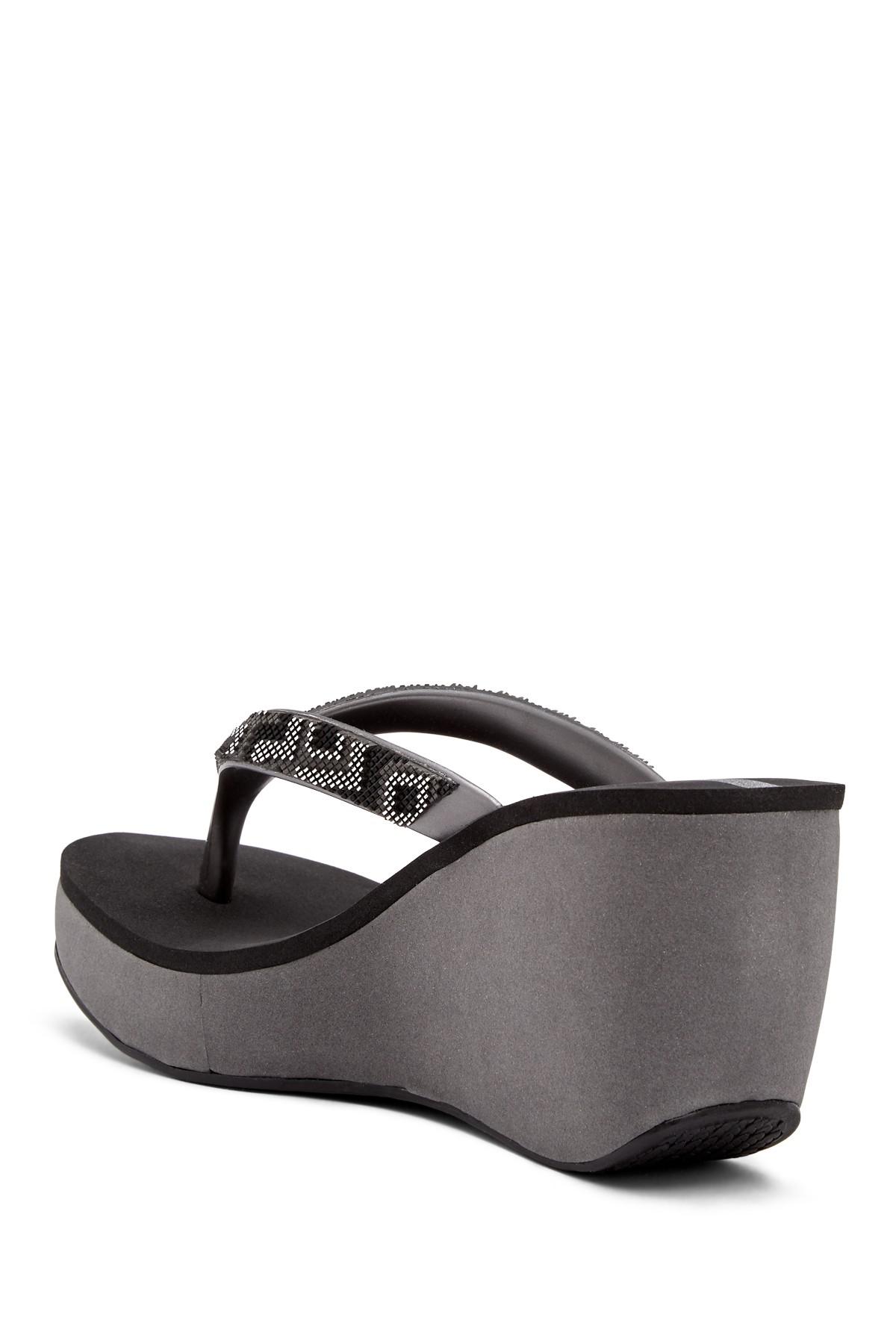 Lyst Ipanema Bolero Platform Wedge Flip Flop (women) in Black