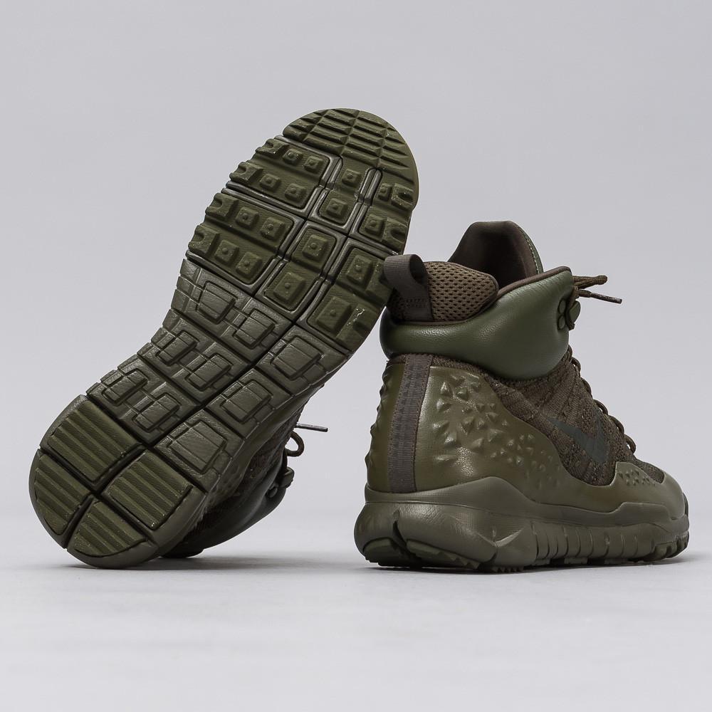 olive green nike shoes for men
