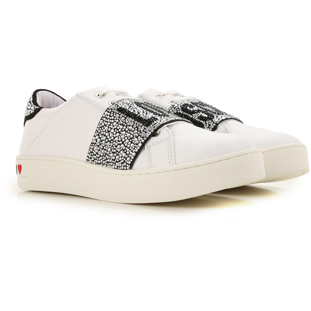 Moschino Leather Sneakers For Women in White - Lyst