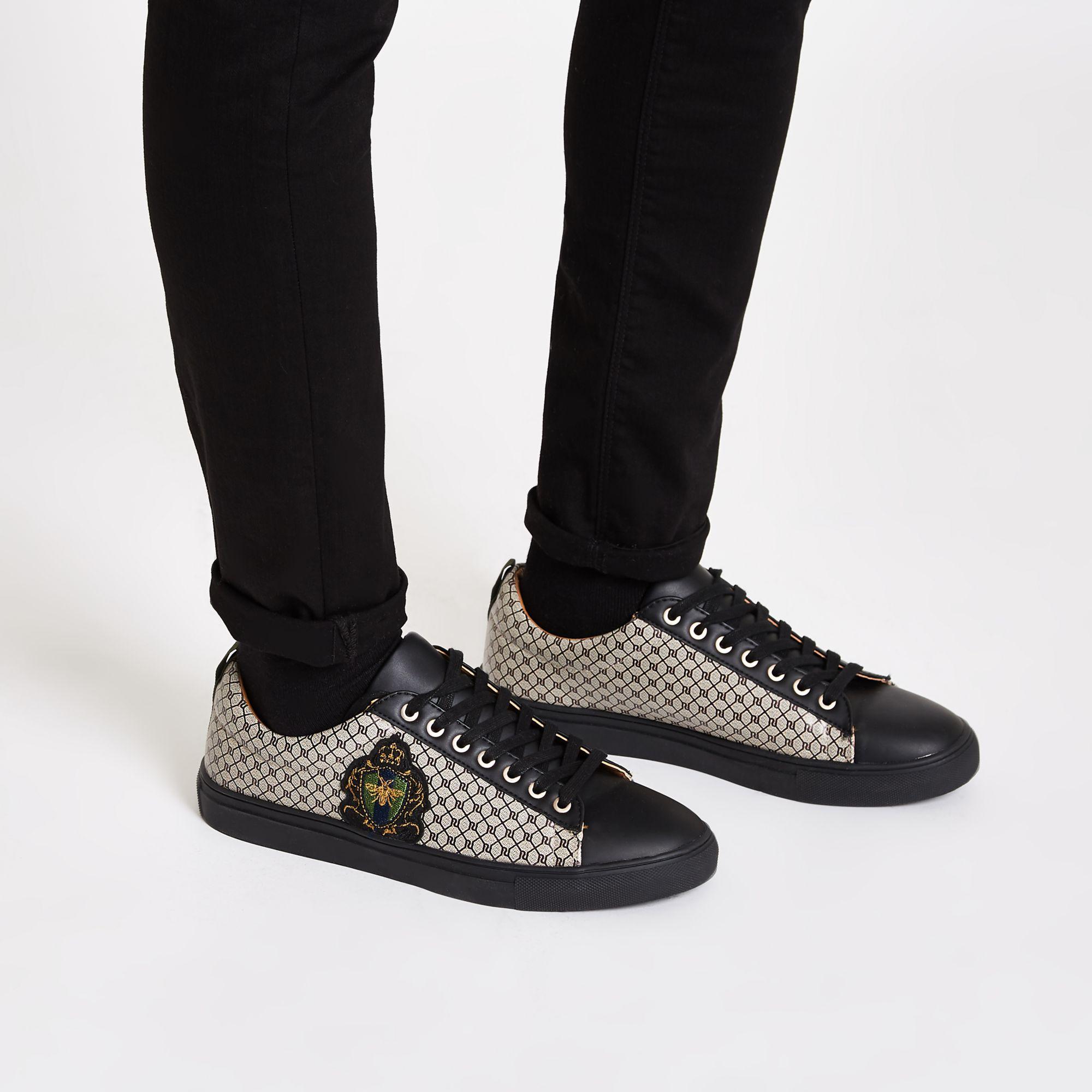 river island black trainers