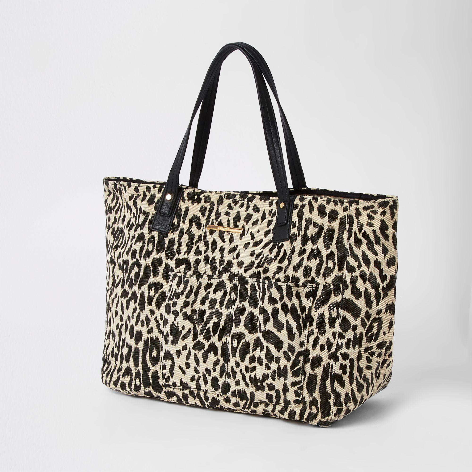 white leopard print bag