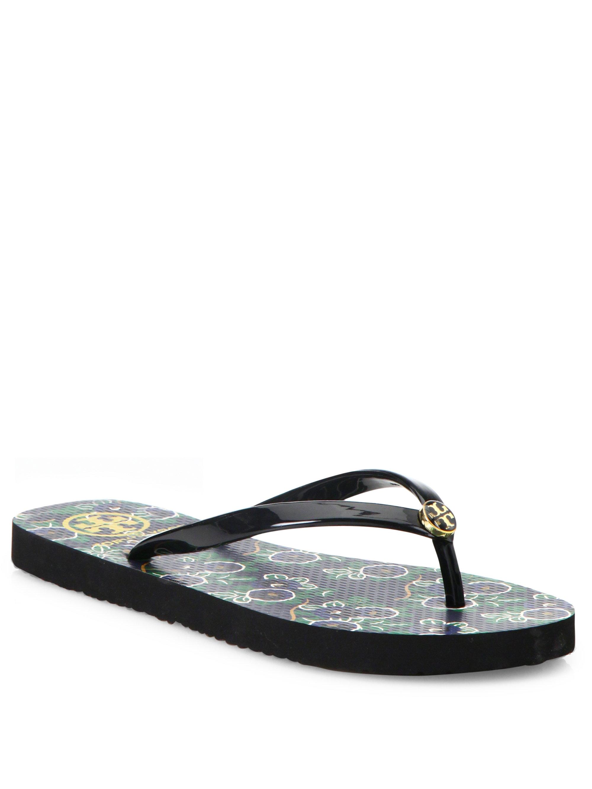 Tory Burch Printed Rubber Flip Flops In Black Lyst   0400092492168 Avalon%20black 7d0aa4ec  