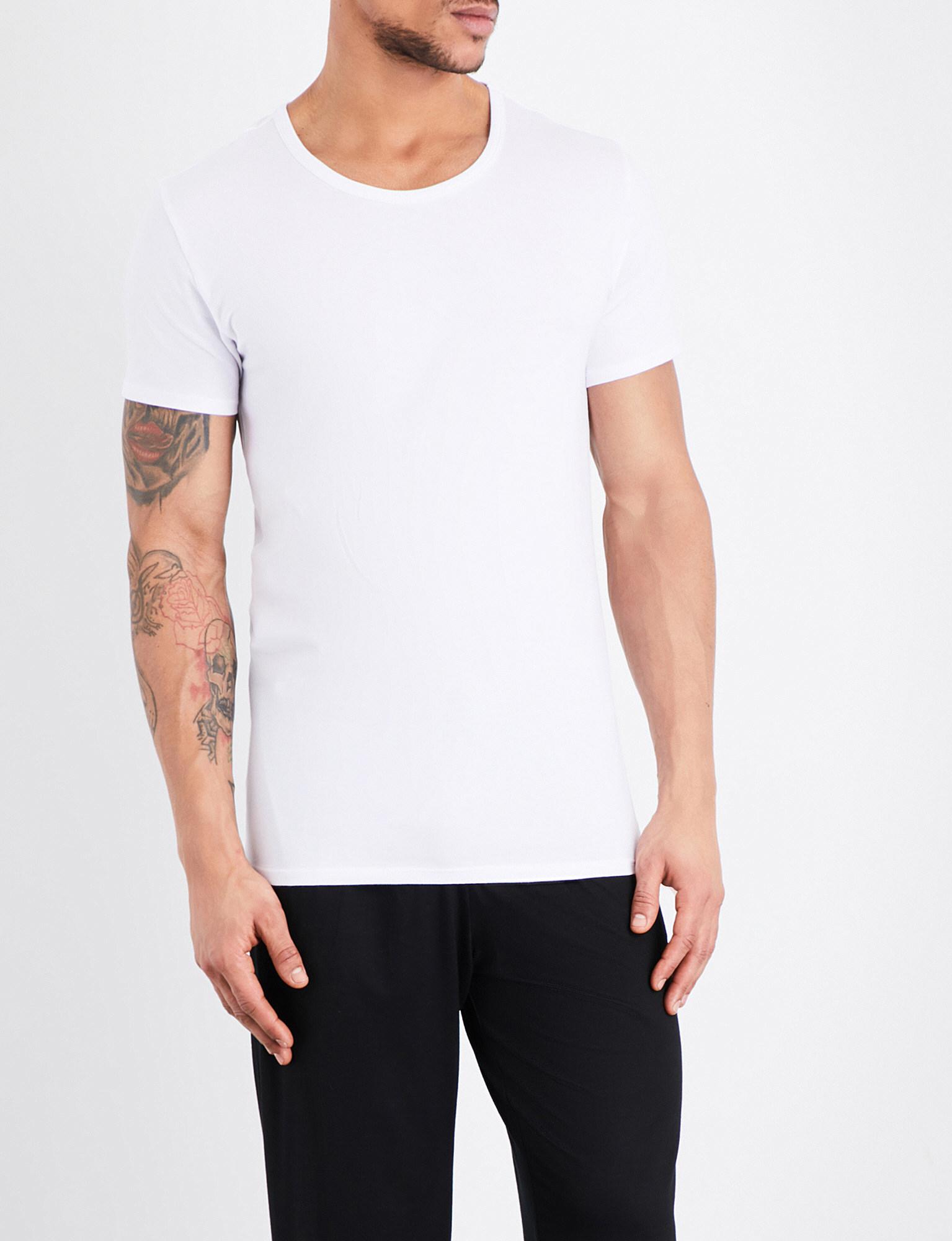 white tommy hilfiger t shirts