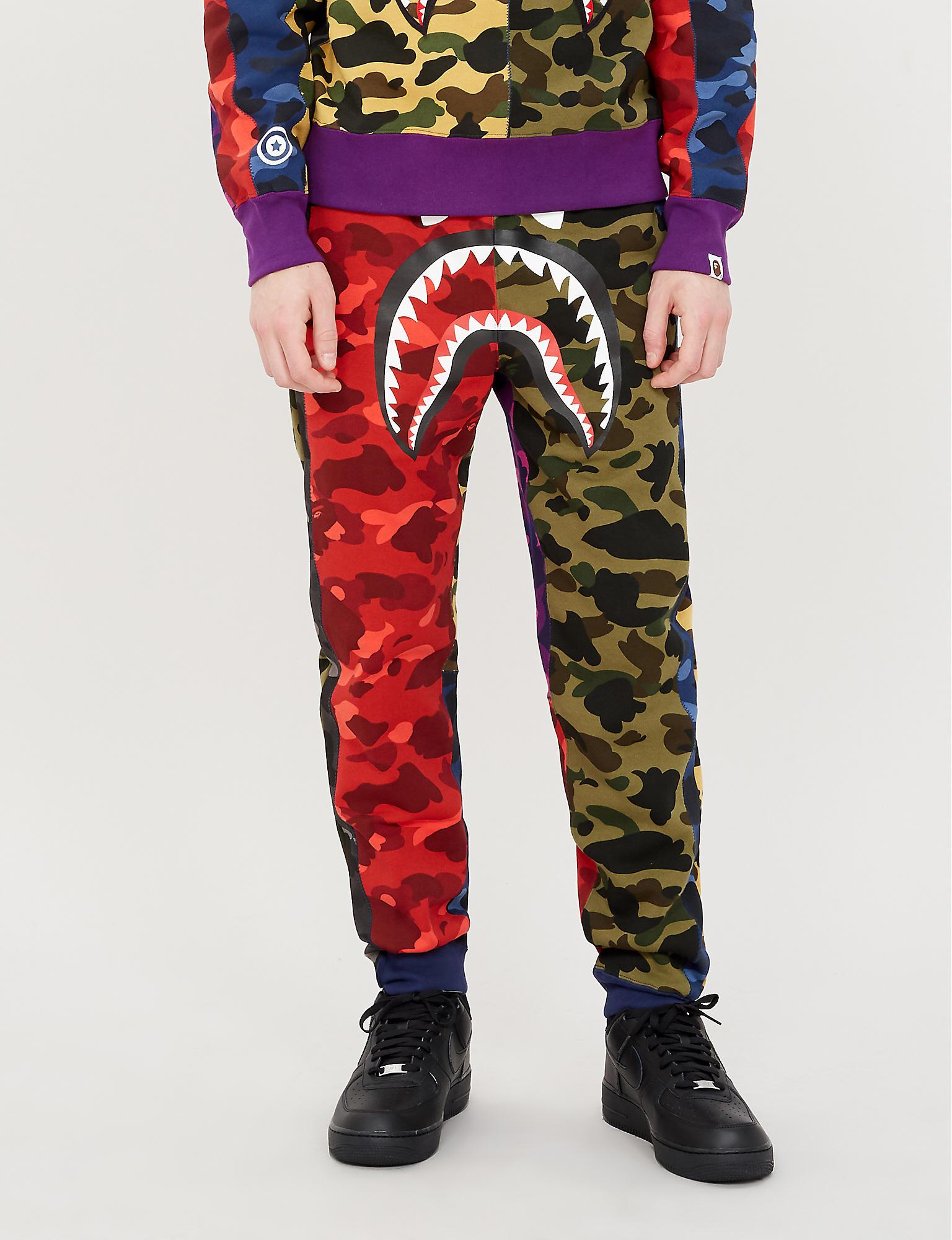 mens camouflage jogging bottoms