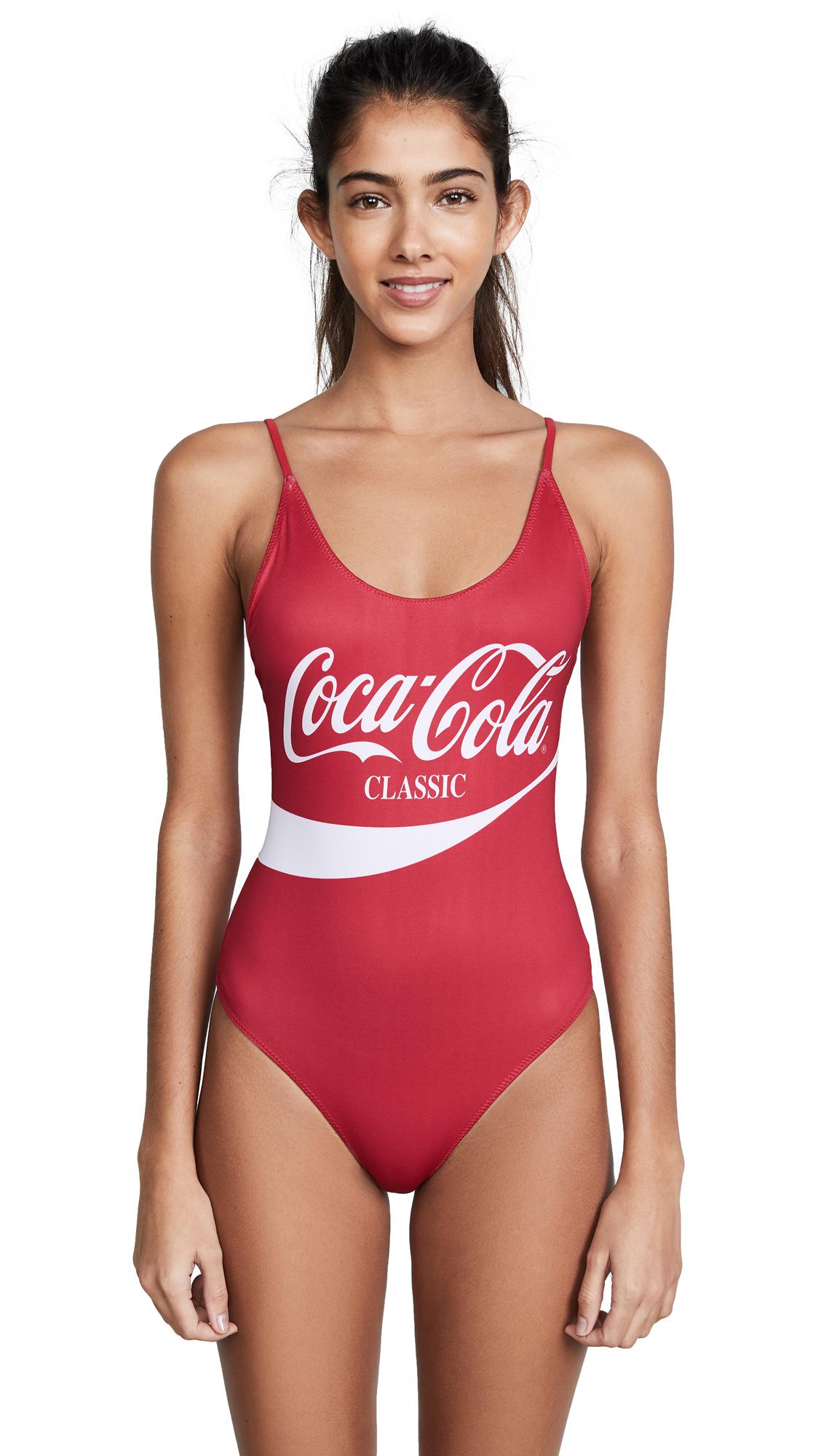 coca cola x one piece