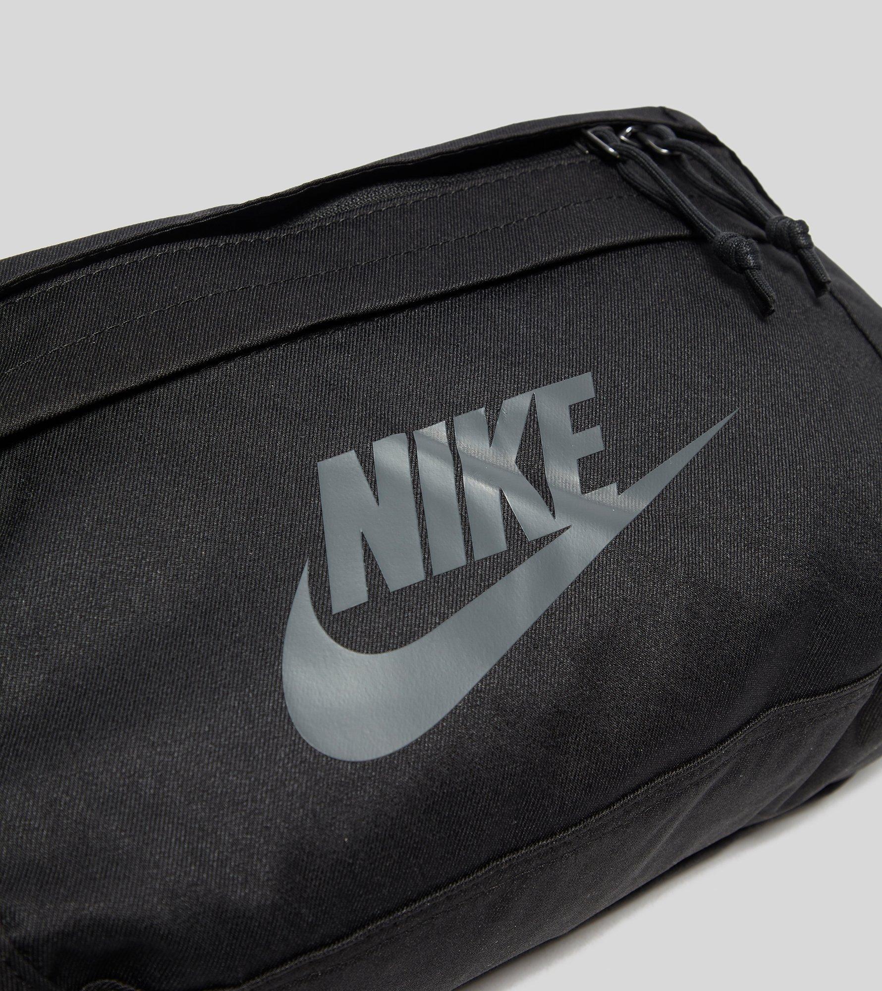 Nike Tech Waist Bag in Black for Men - Lyst
