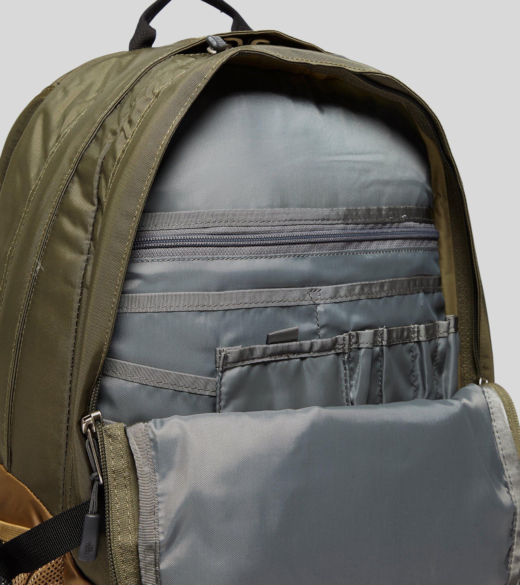 The North Face Borealis Classic Backpack in Green for Men - Lyst