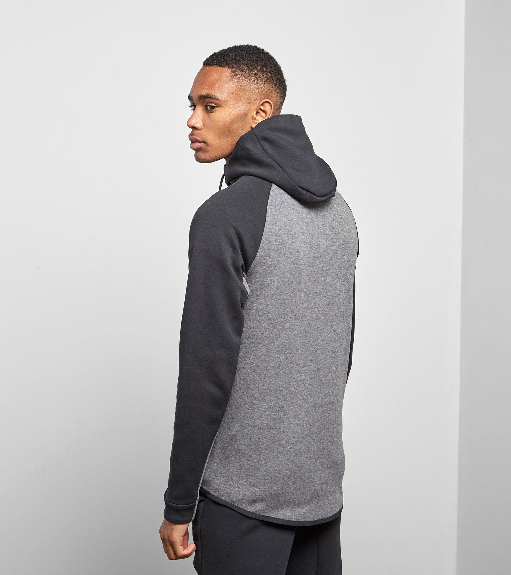 men nike tech sweat suit