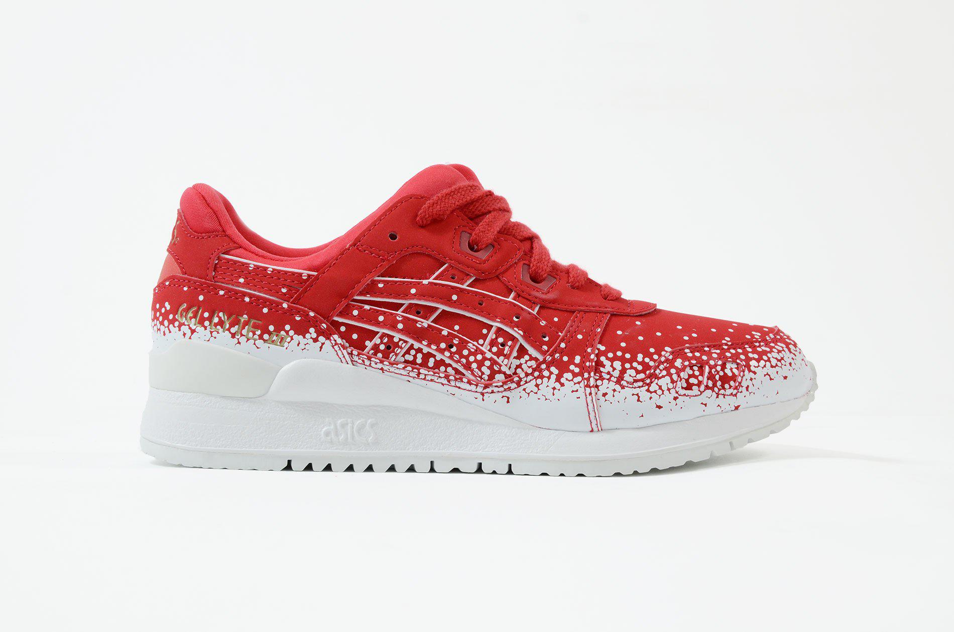 asics suede gel-lyte iii trainers with metallic dots in off white asics suede gel-lyte iii trainers with metallic dots in off white