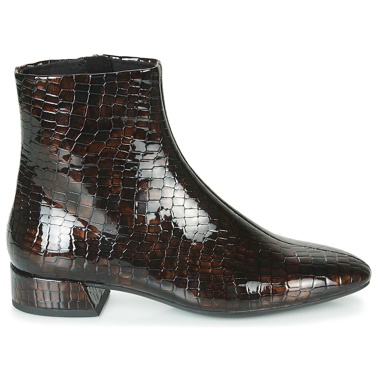 brown vagabond boots