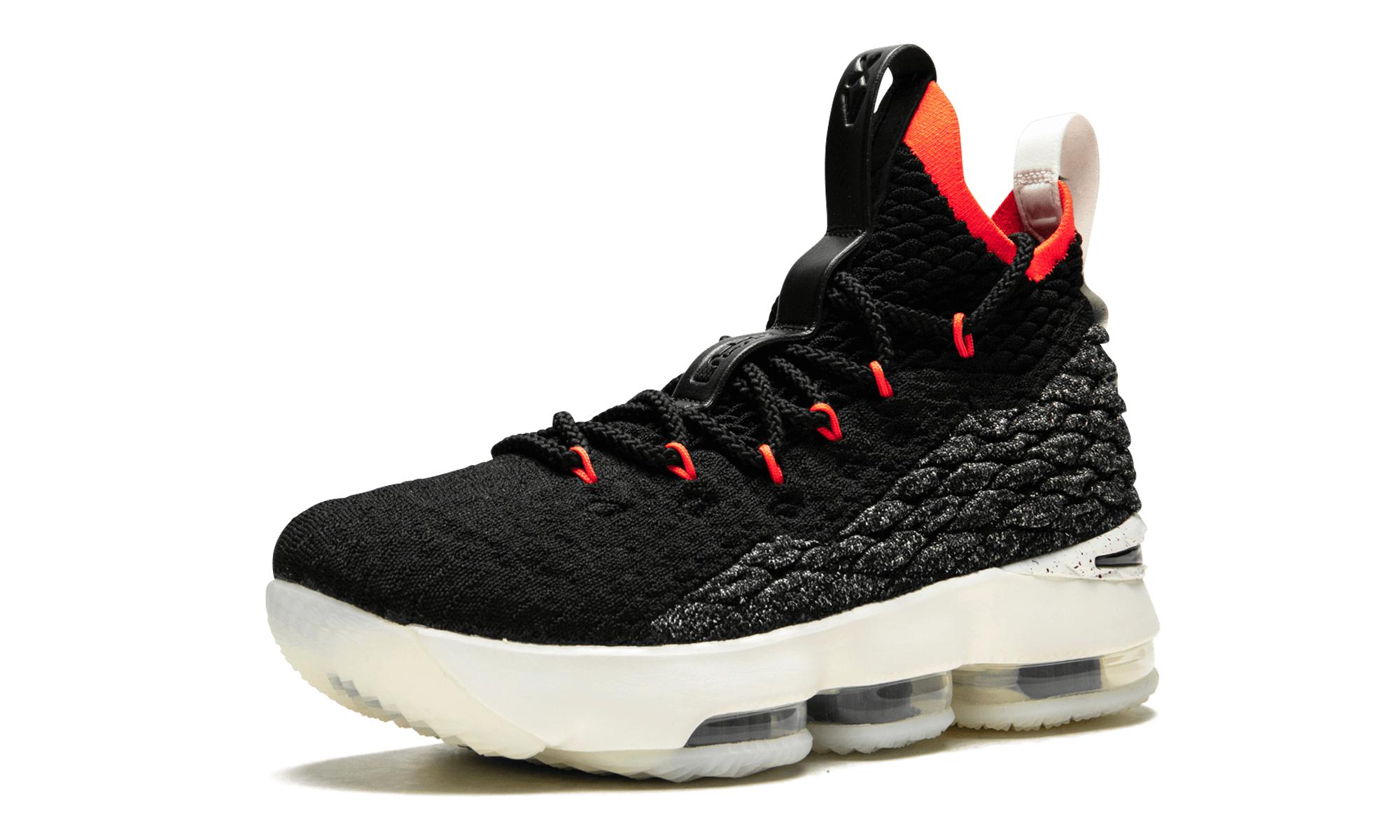 lebrons 15 black