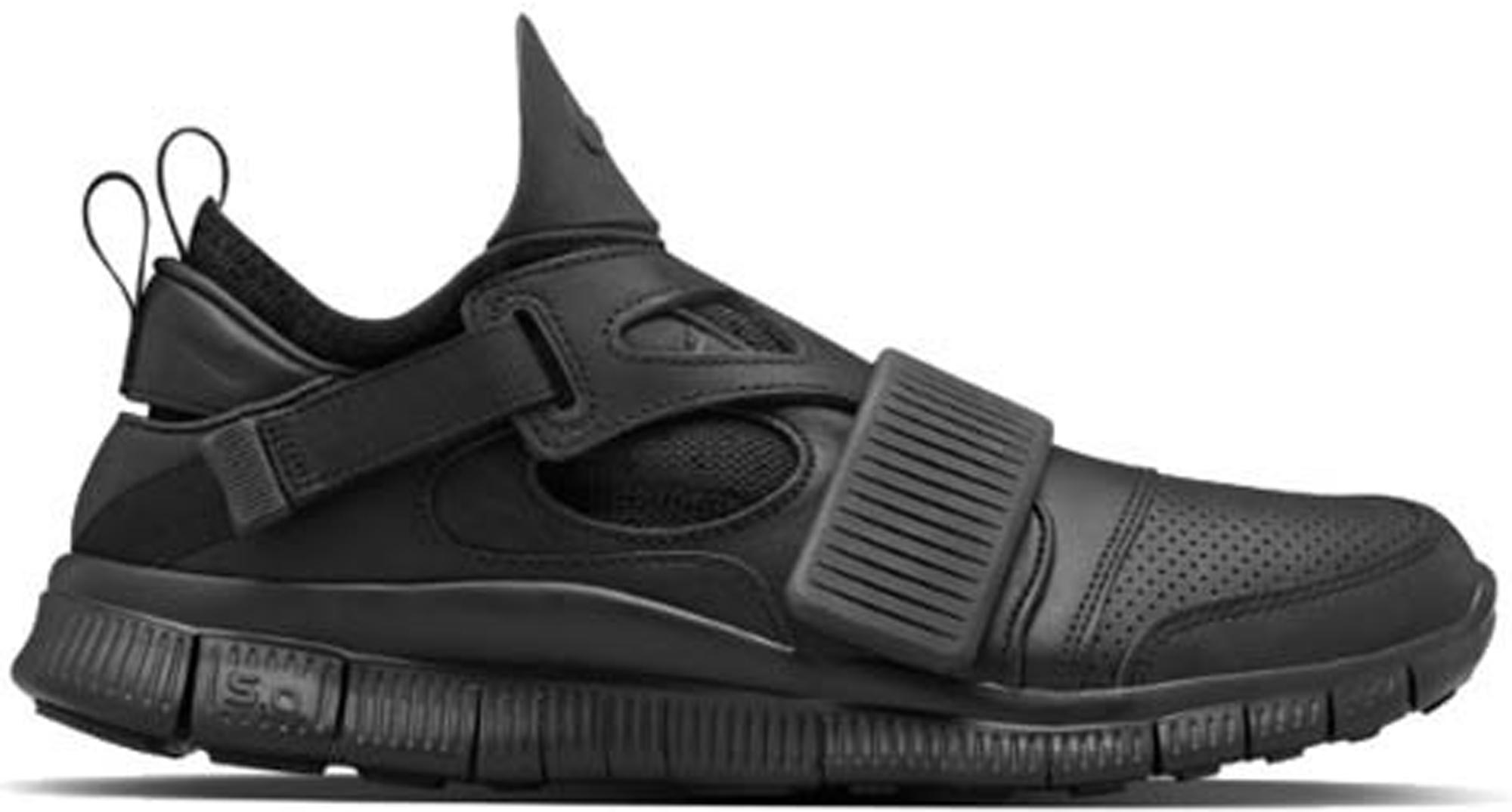 black nike edition air carnivore sneakers