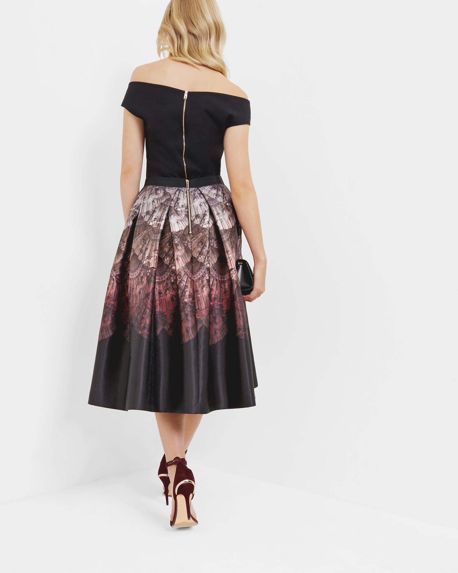 Lyst Ted Baker Fan Ombré Full Midi Skirt In Black 