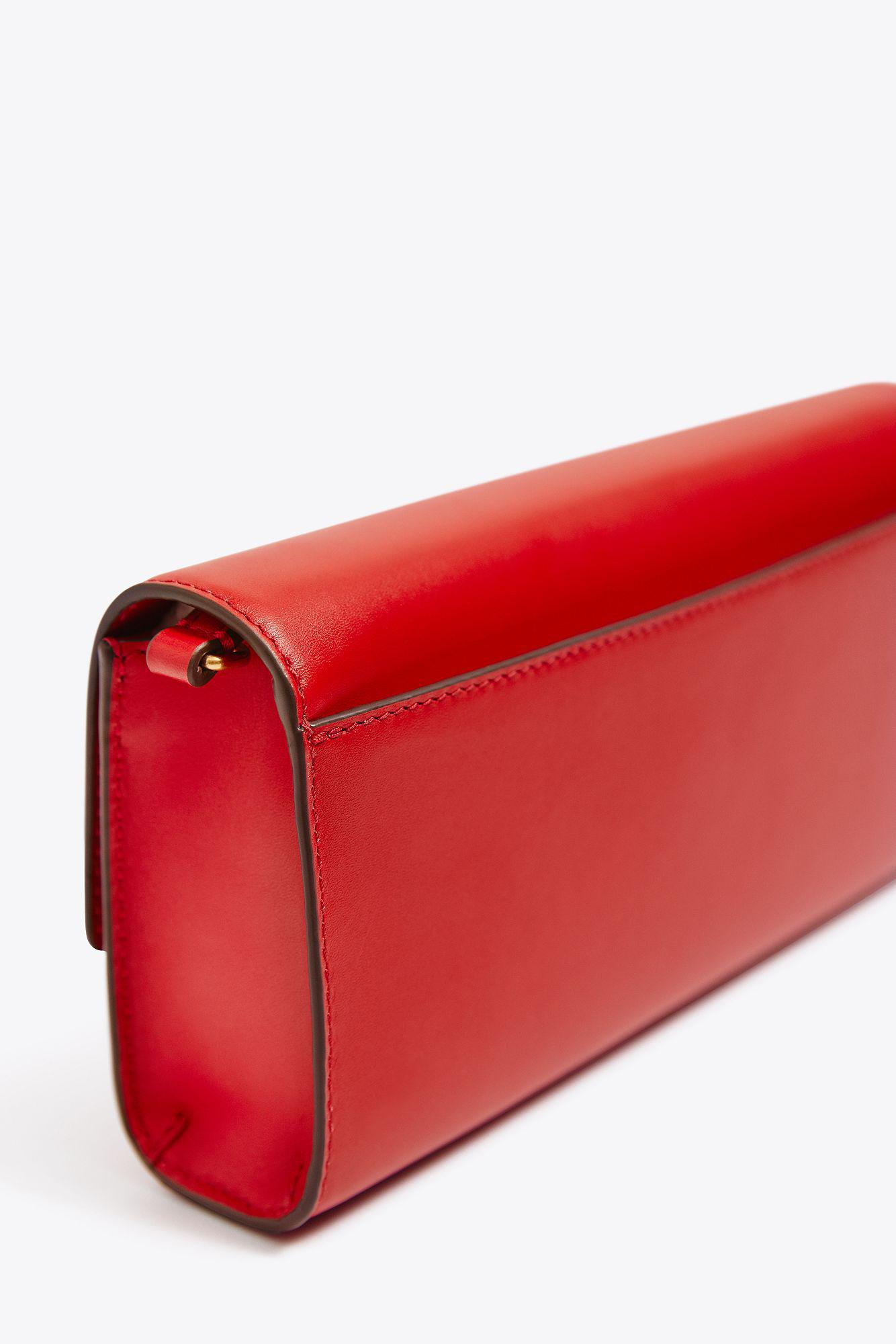 tory burch clutch red