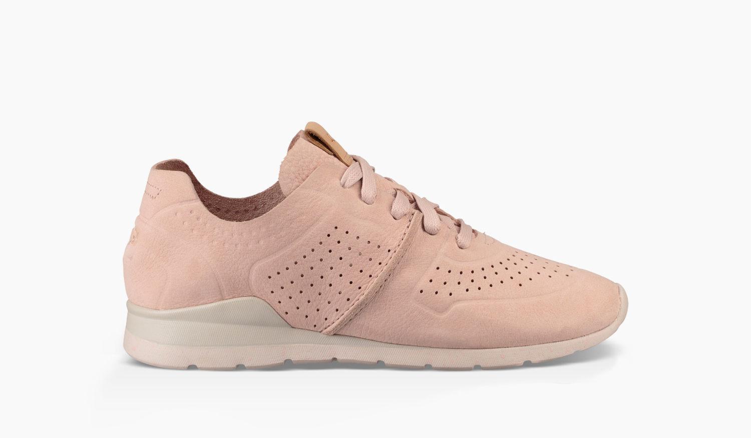 ugg tye trainers