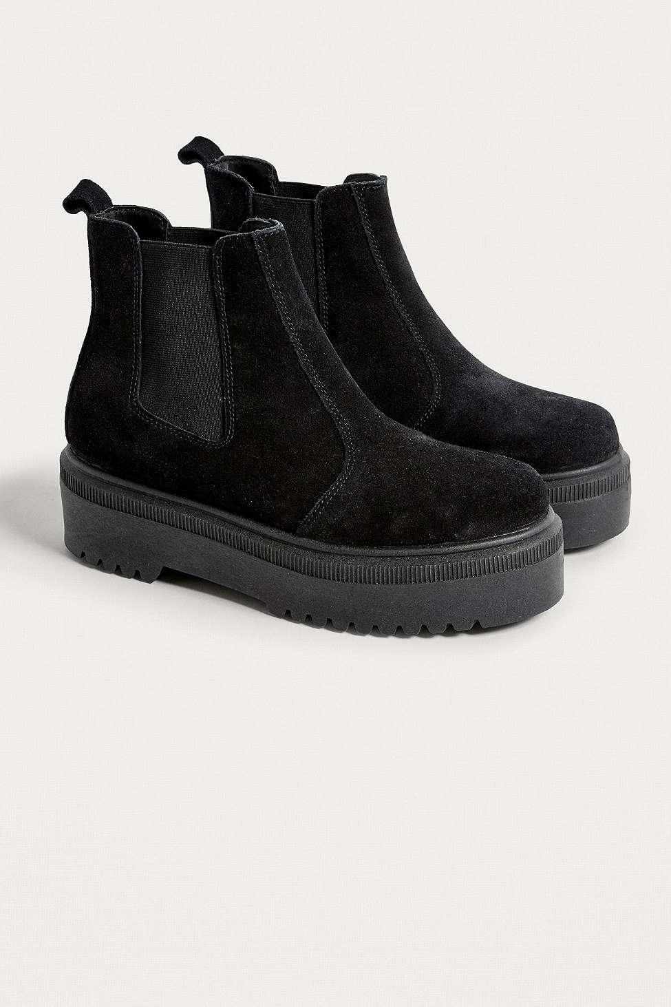 urban outfitters suede chelsea boots