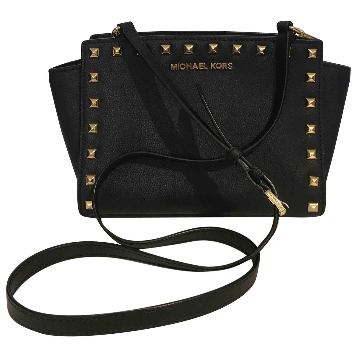 Lyst Michael Kors Pre Owned Leather Crossbody Bag In Black Michael Kors Black Pre Owned Leather Crossbody Bag Lyst View Fullscreen
