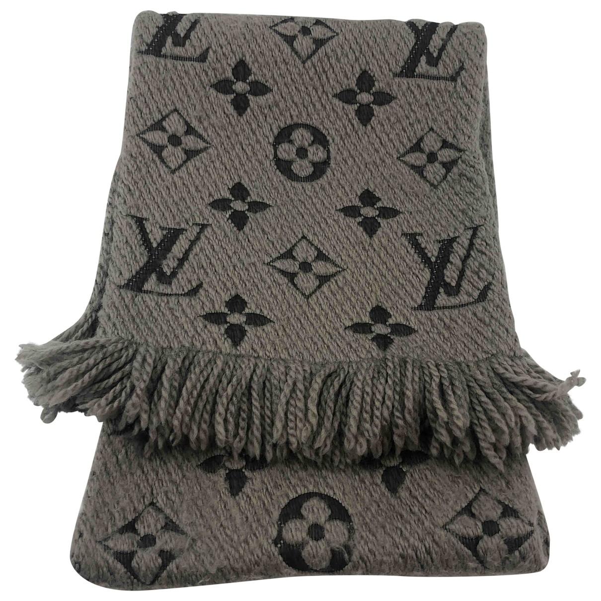 Louis Vuitton Grey Wool Scarves & Pocket Squares in Gray for Men - Lyst