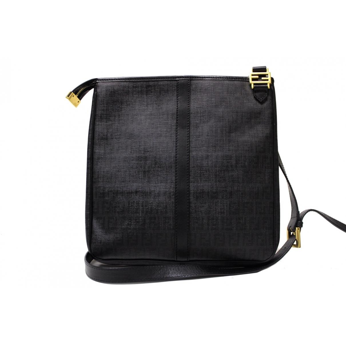 fendi-cloth-handbags-semashow