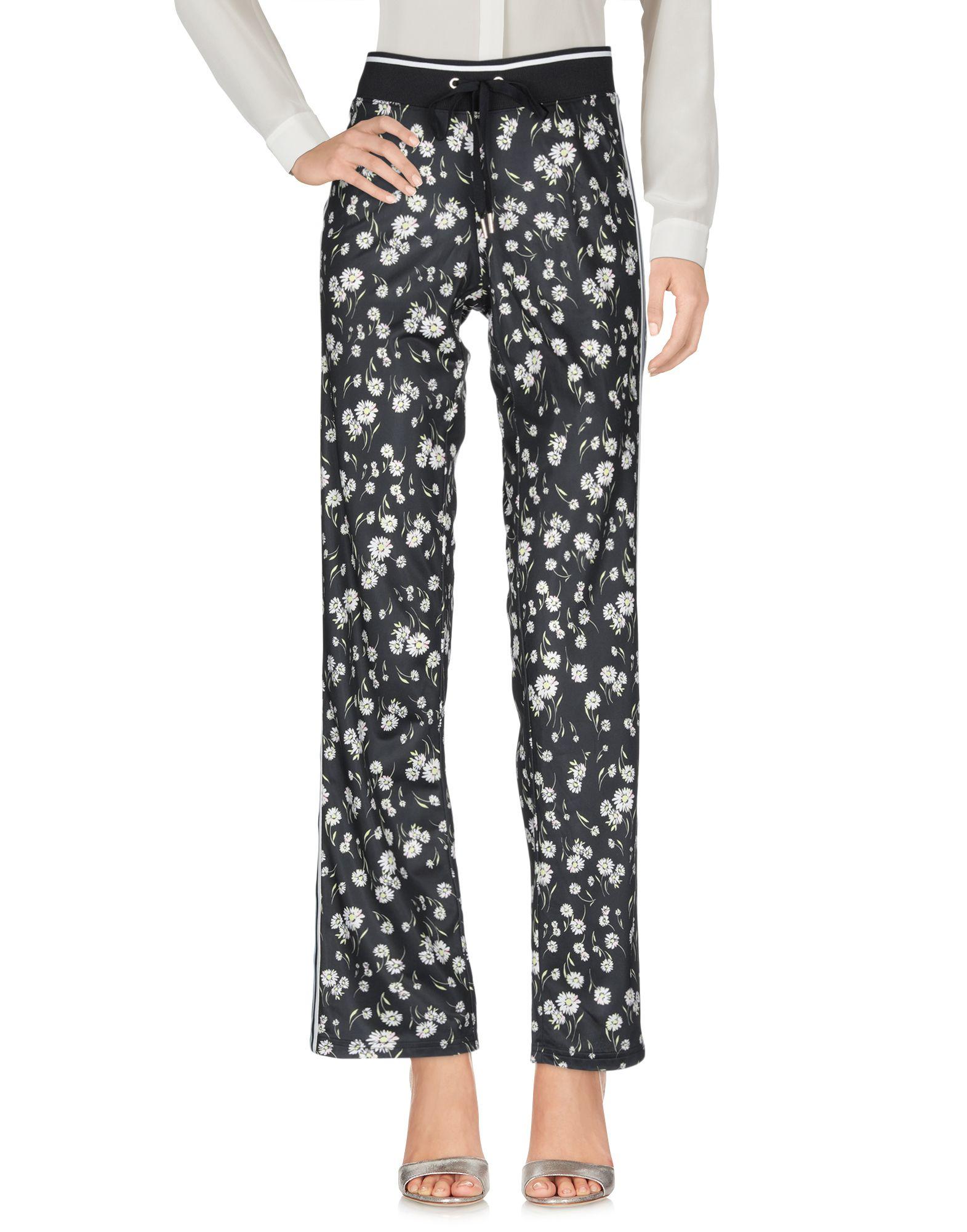 Juicy Couture Casual Pants in Black - Lyst