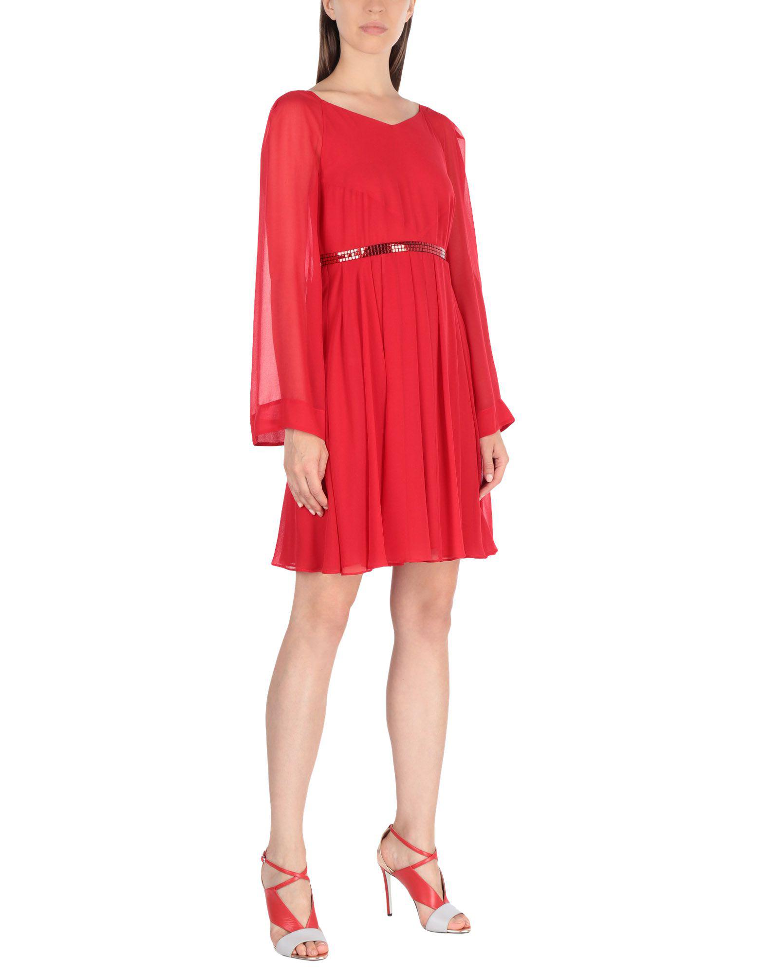 versace red gown